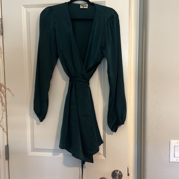 Show Me Your Mumu Nola Teal Long Sleeve Wrap Satin Mini Dress - Picture 6 of 6